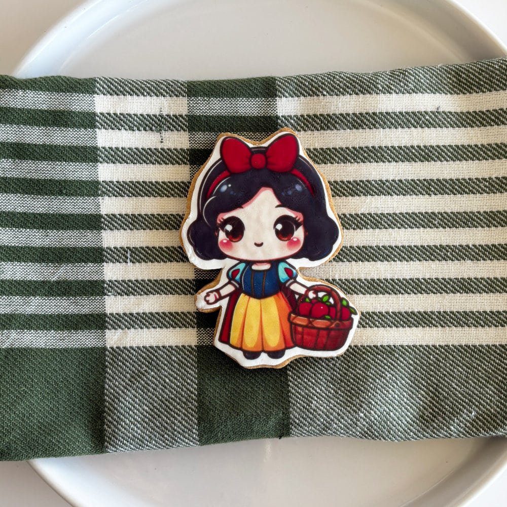 snow white printed cookie
